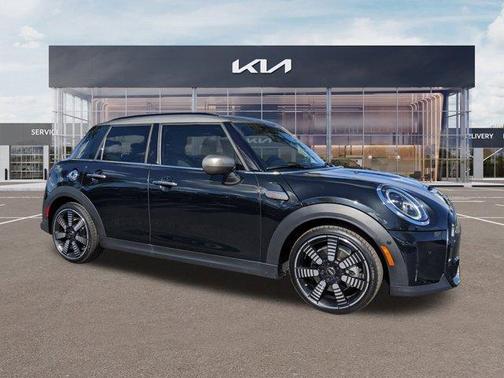 2024 MINI Hardtop Cooper S