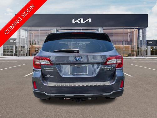 Carbide Gray Metallic 2015 Subaru Outback 2.5i Premium