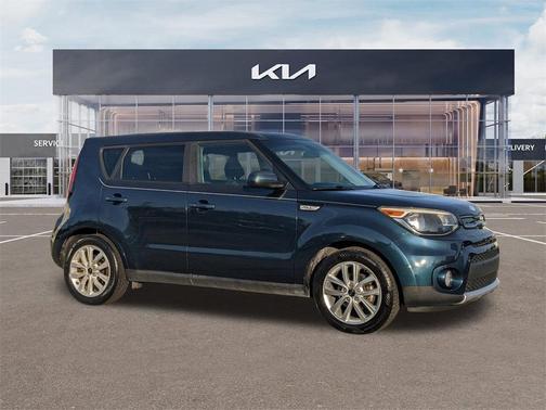2017 Kia Soul +