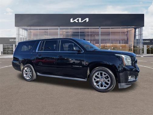 2017 GMC Yukon XL SLT