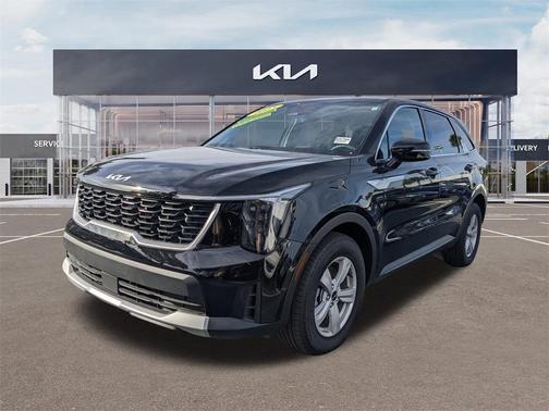 2025 Kia Sorento LX