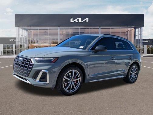 Quantum Gray 2021 Audi SQ5 3.0T Premium Plus