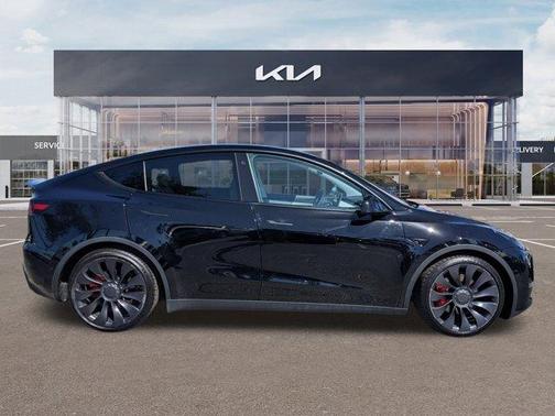 2022 Tesla Model Y Performance