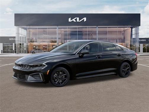 2025 Kia K5 LXS