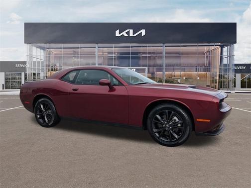 2022 Dodge Challenger SXT