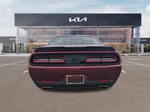 2022 Dodge Challenger SXT