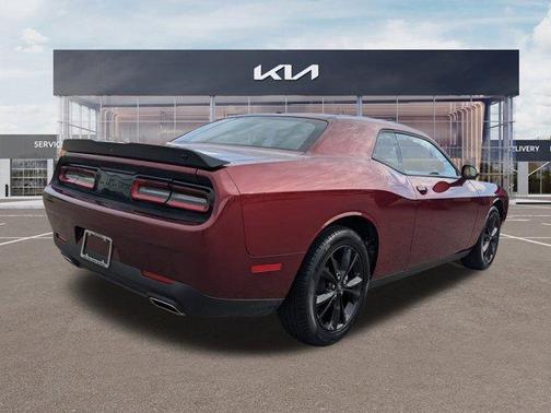 2022 Dodge Challenger SXT