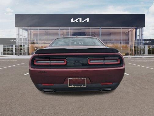 2022 Dodge Challenger SXT