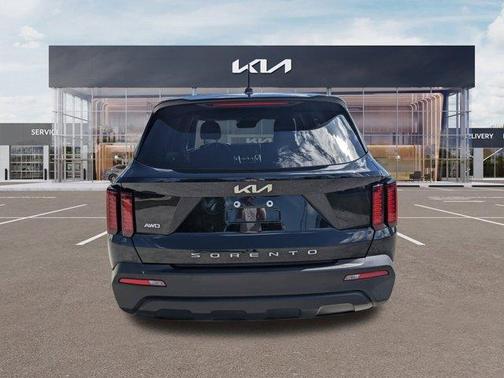 2022 Kia Sorento LX