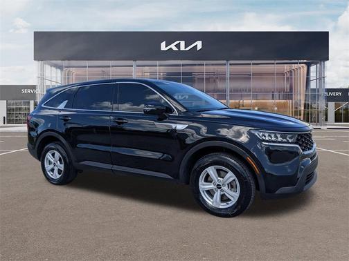 2022 Kia Sorento LX