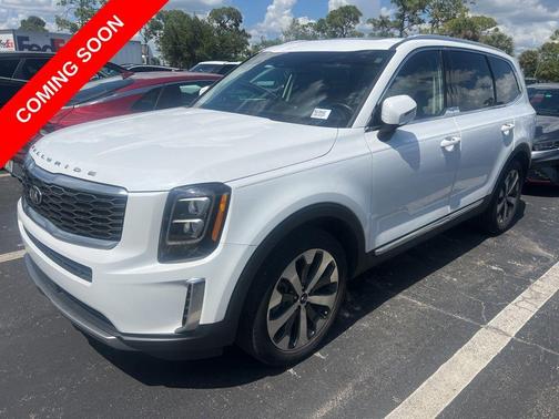 Snow White Pearl 2021 Kia Telluride EX