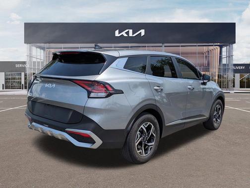 Steel Gray 2024 Kia Sportage LX