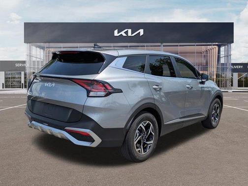 Steel Gray 2024 Kia Sportage LX