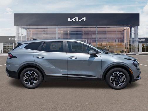 Steel Gray 2024 Kia Sportage LX