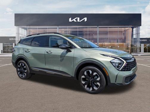 Jungle Green 2023 Kia Sportage X-Line