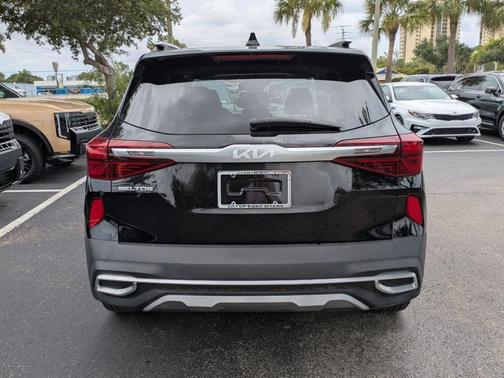Cherry Black 2023 Kia Seltos S