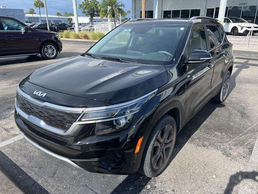 Cherry Black 2023 Kia Seltos S