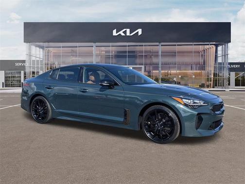 2023 Kia Stinger GT2