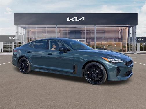 2023 Kia Stinger GT2