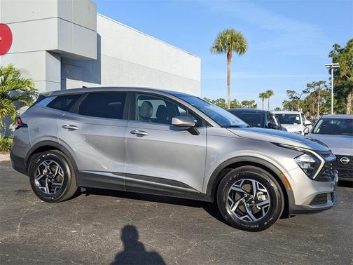 2023 Kia Sportage LX