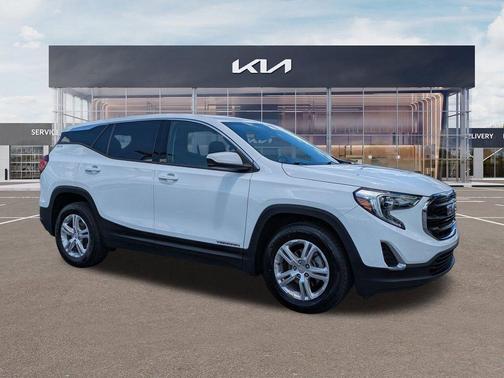 Summit White 2019 GMC Terrain SLE