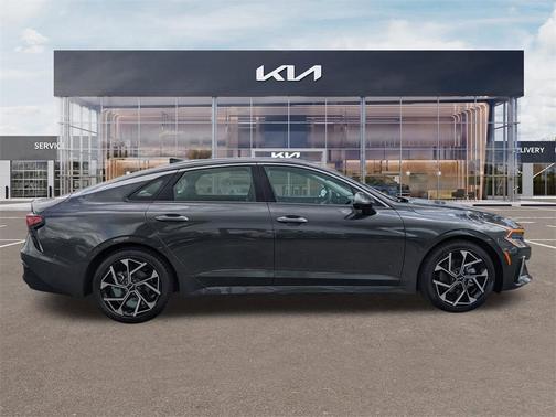2025 Kia K5 EX