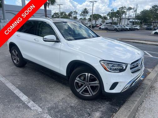 Diamond White Metallic 2021 Mercedes-Benz GLC 300 Base