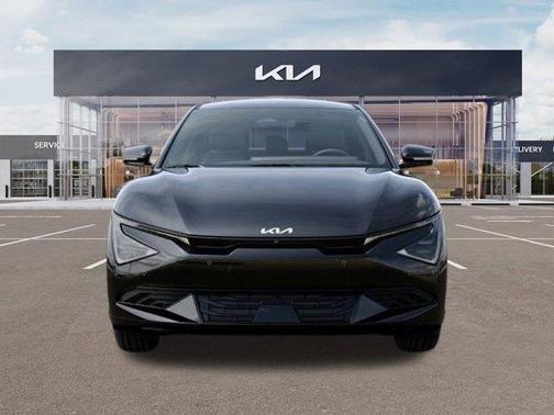 2025 Kia EV6 Wind