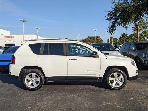 2017 Jeep Compass Sport