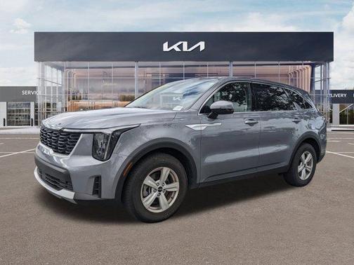 2025 Kia Sorento LX
