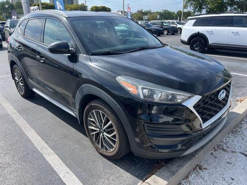 Black Noir Pearl 2019 Hyundai TUCSON SEL