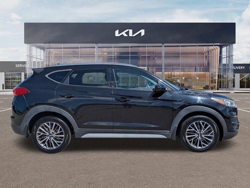 Black Noir Pearl 2019 Hyundai TUCSON SEL