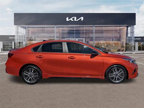 2022 Kia Forte GT-Line