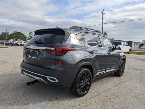 2023 Kia Seltos Nightfall