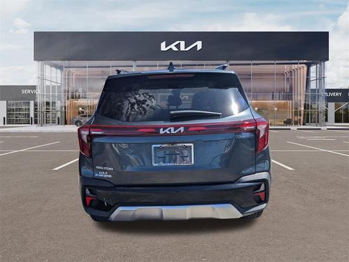2024 Kia Seltos S