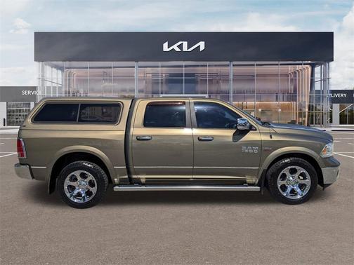 2015 RAM 1500 Laramie
