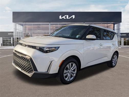 2024 Kia Soul LX