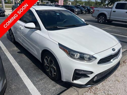 Snow White Pearl 2021 Kia Forte LXS