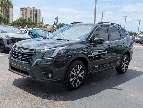 Cascade Green Silica 2023 Subaru Forester Limited
