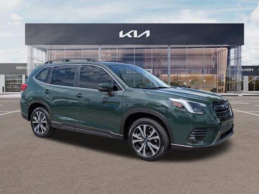 Cascade Green Silica 2023 Subaru Forester Limited