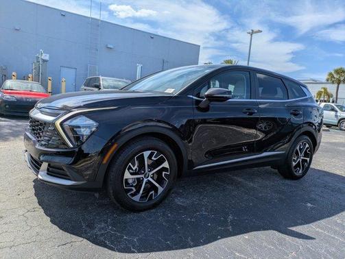 Ebony Black 2023 Kia Sportage EX