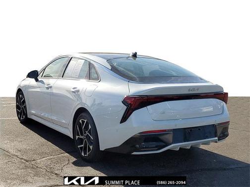 2025 Kia K5 EX