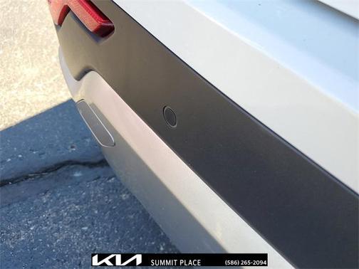 2023 Kia Niro EX