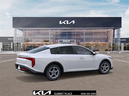 2025 Kia K4 LXS