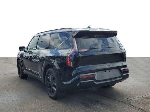 Ebony Black 2026 Kia EV9 Land