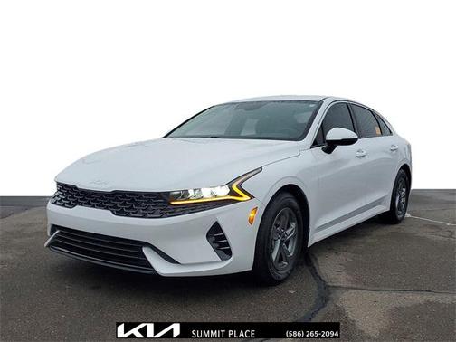 2023 Kia K5 LXS