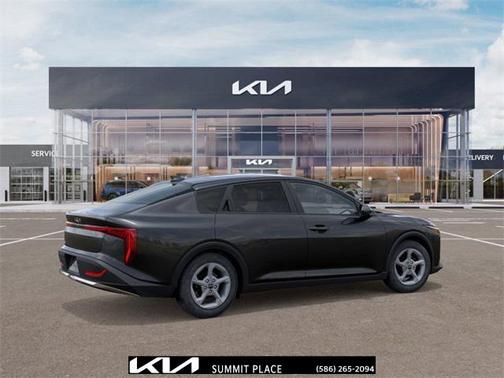 2025 Kia K4 LXS