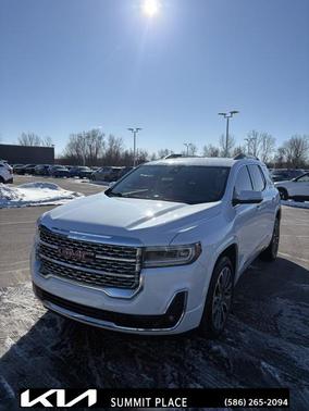 2021 GMC Acadia Denali
