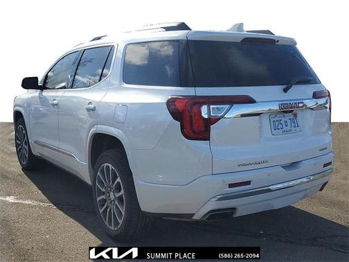 2021 GMC Acadia Denali