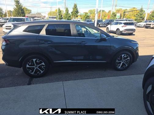 2023 Kia Sportage EX